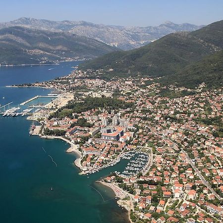 Guesthouse Lanca Тиват Экстерьер фото
